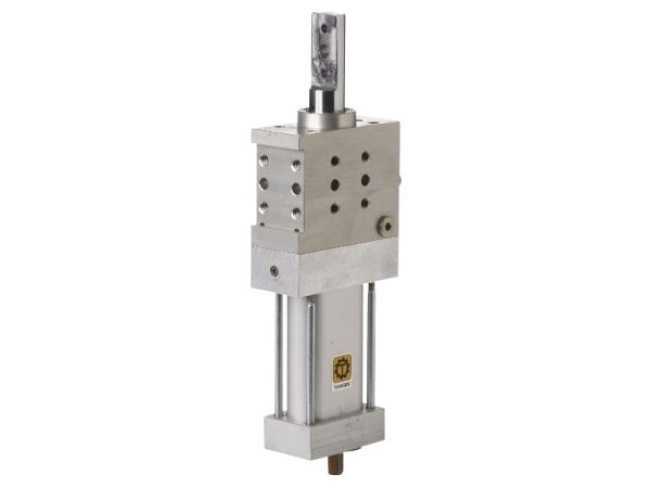 Tecnologia de alavanca MZ 40. Cilindro pneumático com transmissão de potência mecânica em design plano.