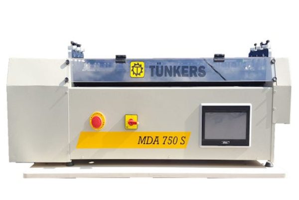 Dobradeira de Abas Semiautomática MDA 750S